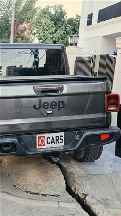 Jeep Gladiator